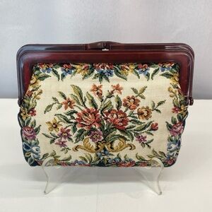 Vtg Interpur Victorian Floral Tapestry Handbag Purse Clutch Snap kiss Closure